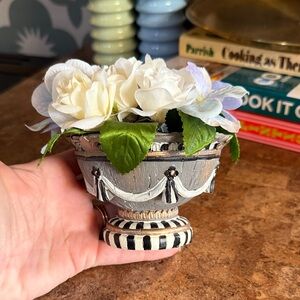 Mini McKenzie child’s flower urn with white roses vintage set.